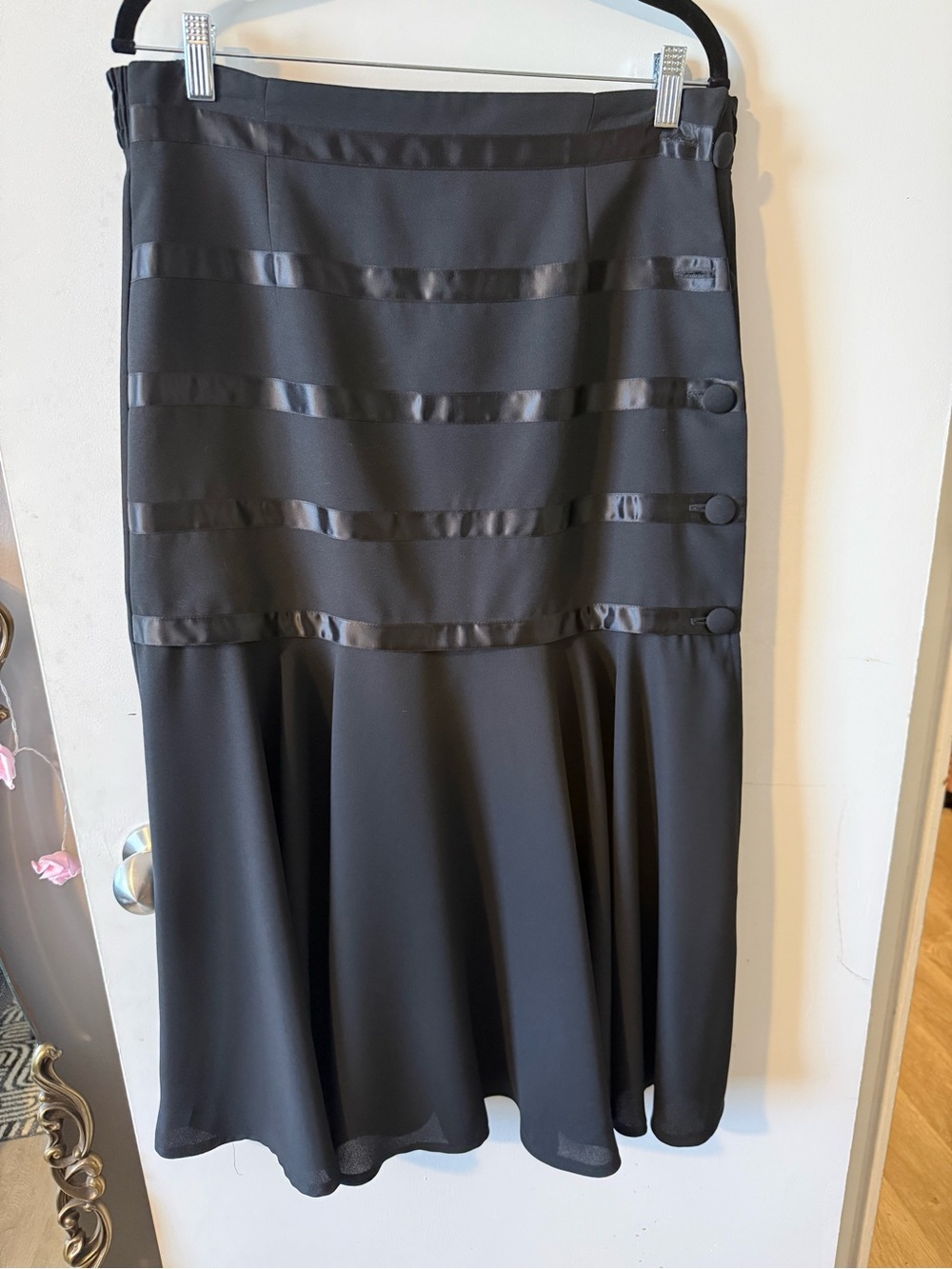 Joseph Ribkoff Black Satin Ribbon Trim Flared Skirt Size 12 Made in Canada